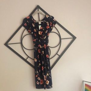 Kaileigh short sleeve wrap front dress NWT